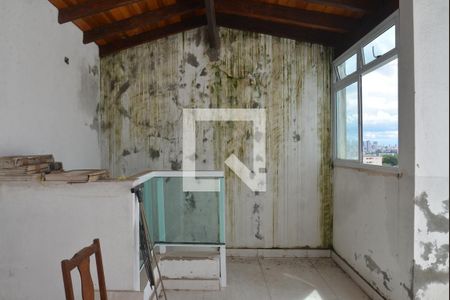 Apartamento à venda com 116m², 2 quartos e 1 vagaÁrea de Serviço
