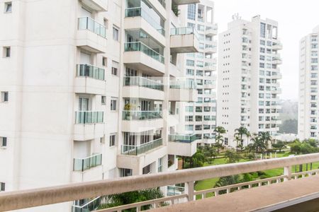 Apartamento à venda com 380m², 3 quartos e 5 vagas Apartamento à venda com 380m², 3 quartos e 5 vagasVista