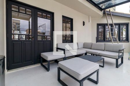 Apartamento à venda com 252m², 3 quartos e 4 vagasCobertura - Churrasqueira