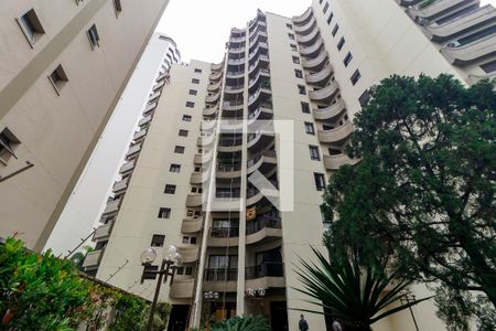 Apartamento à venda com 252m², 3 quartos e 4 vagasFachada