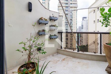 Apartamento à venda com 252m², 3 quartos e 4 vagasCobertura - Piscina