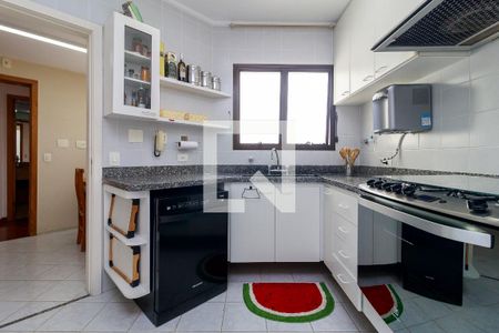 Apartamento à venda com 252m², 3 quartos e 4 vagasCozinha