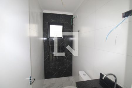 Banheiro de apartamento à venda com 1 quarto, 30m² em Parque Peruche, São Paulo