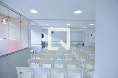 Apartamento à venda com 64m², 2 quartos e 1 vaga Apartamento à venda com 64m², 2 quartos e 1 vagaÁrea comum