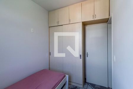 Quarto 1 de apartamento para alugar com 2 quartos, 55m² em Nova Cachoeirinha, Belo Horizonte