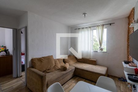 Sala/Cozinha/Área de Serviço de apartamento para alugar com 2 quartos, 39m² em Colônia (zona Leste), São Paulo