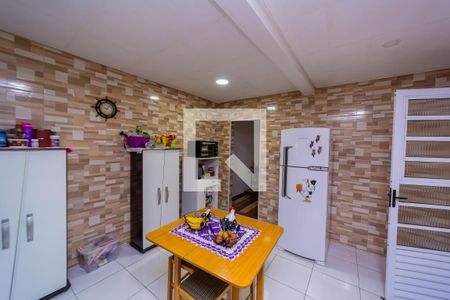 Casa à venda com 68m², 2 quartos e 1 vagaCozinha