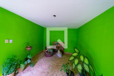 Casa à venda com 68m², 2 quartos e 1 vagaGaragem