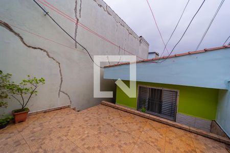 Casa à venda com 68m², 2 quartos e 1 vagaTerraço