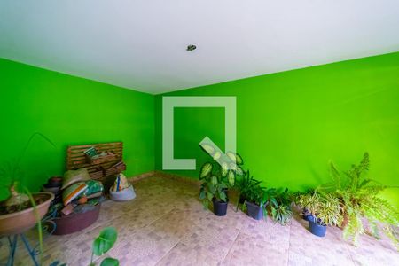 Casa à venda com 68m², 2 quartos e 1 vagaGaragem
