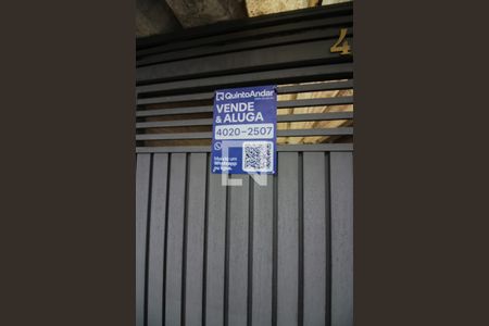 Casa à venda com 113m², 4 quartos e 1 vagaPlaca 