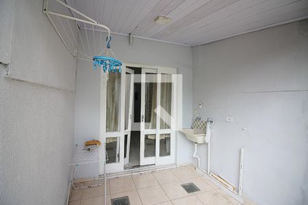 Casa à venda com 113m², 4 quartos e 1 vagaÁrea de Serviço