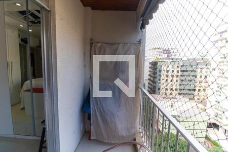 Apartamento à venda com 120m², 3 quartos e 1 vaga Apartamento à venda com 120m², 3 quartos e 1 vagaVaranda da Suíte