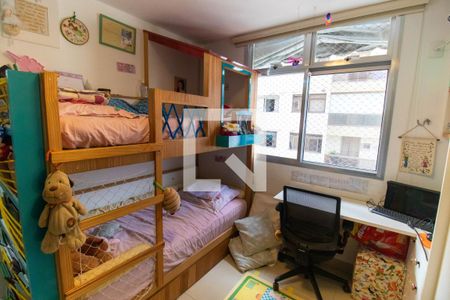 Apartamento à venda com 120m², 3 quartos e 1 vaga Apartamento à venda com 120m², 3 quartos e 1 vagaQuarto 2