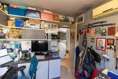 Quarto 1 de apartamento à venda com 3 quartos, 120m² em Icaraí, Niterói