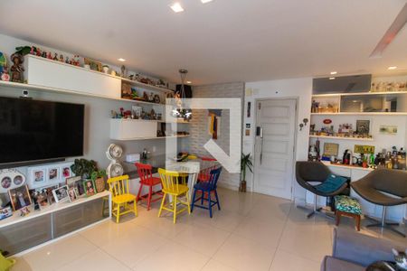 Sala de apartamento à venda com 3 quartos, 120m² em Icaraí, Niterói