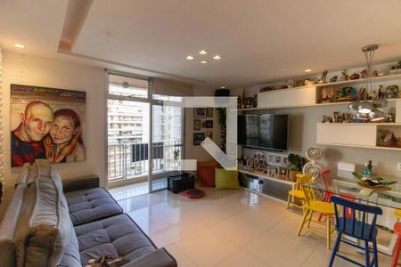 Sala de apartamento à venda com 3 quartos, 120m² em Icaraí, Niterói