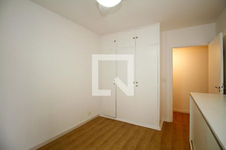 Quarto 1 de apartamento à venda com 2 quartos, 76m² em Pinheiros, São Paulo