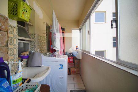 Apartamento à venda com 94m², 2 quartos e 1 vagaÁrea de Serviço