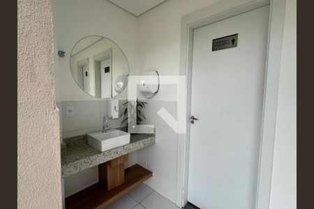 Apartamento para alugar com 46m², 2 quartos e 1 vagaÁrea comum - Banheiro