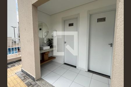 Apartamento para alugar com 46m², 2 quartos e 1 vagaÁrea comum - Banheiro