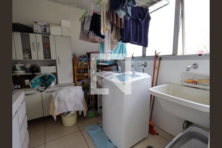 Apartamento à venda com 140m², 3 quartos e 2 vagasÁrea de Serviço