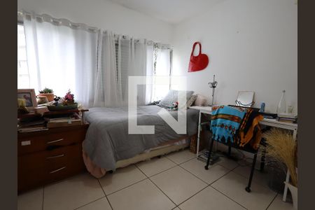 Apartamento à venda com 140m², 3 quartos e 2 vagasQuarto 2