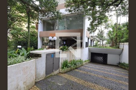 Apartamento à venda com 140m², 3 quartos e 2 vagasFachada