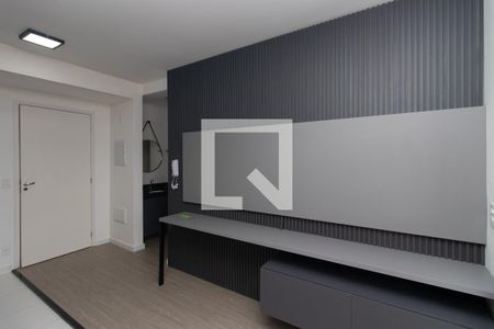 Sala/Cozinha de apartamento para alugar com 1 quarto, 38m² em Vila Mazzei, São Paulo