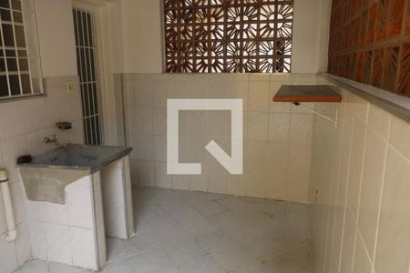 Casa para alugar com 90m², 2 quartos e 2 vagasÁrea de Serviço
