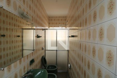 Casa para alugar com 90m², 2 quartos e 2 vagasBanheiro
