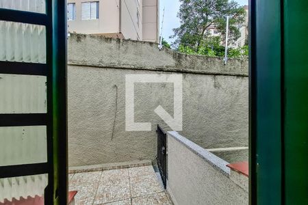 Casa à venda com 216m², 5 quartos e 3 vagas Casa à venda com 216m², 5 quartos e 3 vagasCozinha