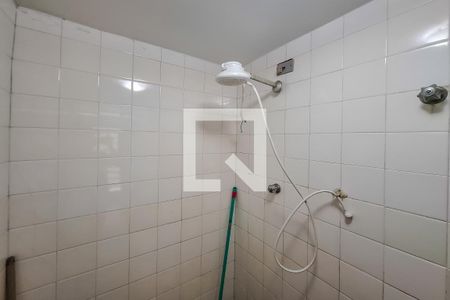 Casa à venda com 216m², 5 quartos e 3 vagas Casa à venda com 216m², 5 quartos e 3 vagasBanheiro de Serviço