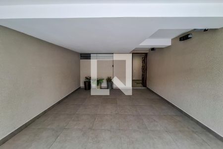 Casa à venda com 216m², 5 quartos e 3 vagas Casa à venda com 216m², 5 quartos e 3 vagasÁrea externa