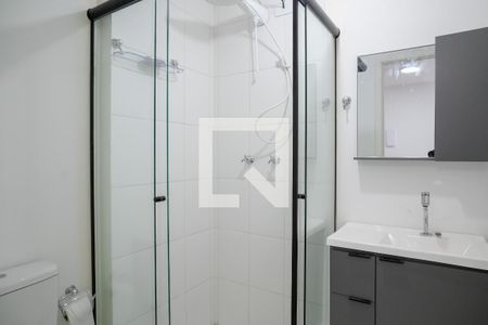 Banheiro de apartamento para alugar com 1 quarto, 34m² em Vila Nair, São Paulo