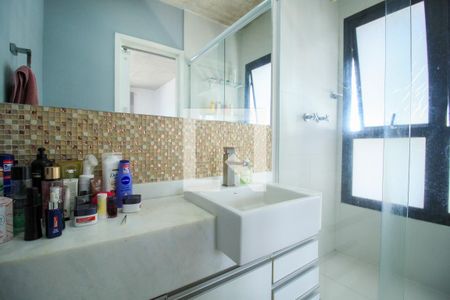 Apartamento para alugar com 70m², 2 quartos e 1 vaga Apartamento para alugar com 70m², 2 quartos e 1 vagaBanheiro do Quarto 1