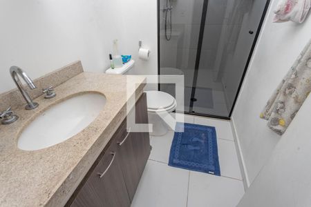 Apartamento à venda com 105m², 3 quartos e 2 vagasBanheiro social 