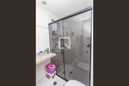 Apartamento à venda com 105m², 3 quartos e 2 vagasBanheiro da suíte 