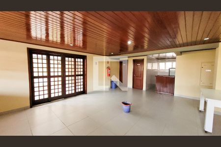 Apartamento à venda com 70m², 2 quartos e 1 vaga Apartamento à venda com 70m², 2 quartos e 1 vagaÁrea comum - Salão de festas