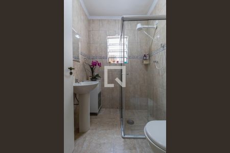 Casa à venda com 165m², 3 quartos e 1 vagaBanheiro