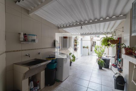 Casa à venda com 165m², 3 quartos e 1 vagaÁrea de Serviço