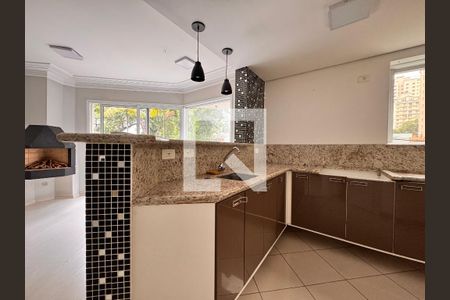 Apartamento à venda com 104m², 2 quartos e 2 vagasCozinha