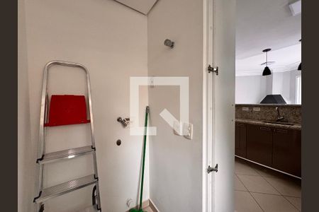 Apartamento à venda com 104m², 2 quartos e 2 vagasLavanderia