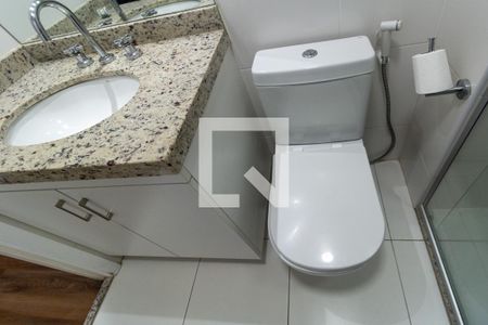 Apartamento para alugar com 69m², 2 quartos e 1 vaga Apartamento para alugar com 69m², 2 quartos e 1 vagaBanheiro do Corredor