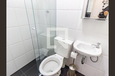 Apartamento à venda com 146m², 3 quartos e 4 vagasBanheiro de serviço