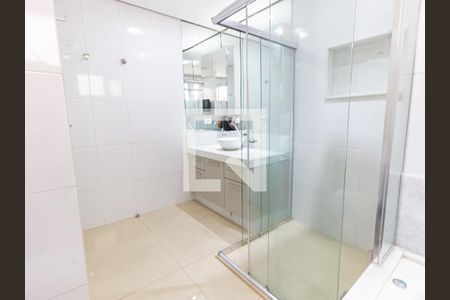 Apartamento à venda com 146m², 3 quartos e 4 vagasBanheiro da Suíte 3