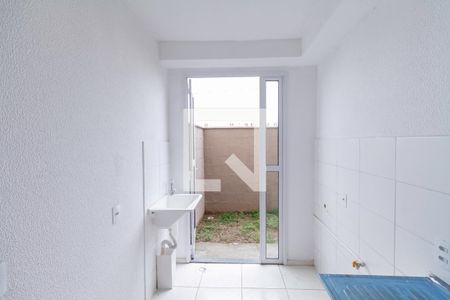 Apartamento à venda com 52m², 2 quartos e 1 vaga Apartamento à venda com 52m², 2 quartos e 1 vagaCozinha e Área de Serviço