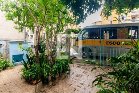 Casa à venda com 142m², 1 quarto e 1 vaga Casa à venda com 142m², 1 quarto e 1 vagaJardim