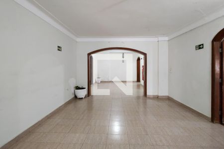Apartamento para alugar com 147m², 3 quartos e 1 vagaHall social