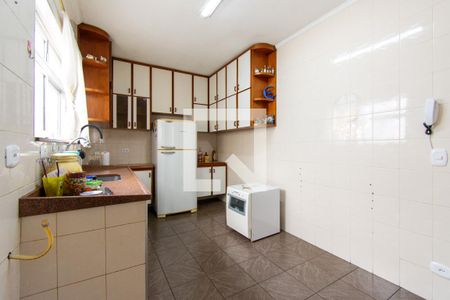 Casa para alugar com 200m², 2 quartos e 3 vagas Casa para alugar com 200m², 2 quartos e 3 vagasCozinha